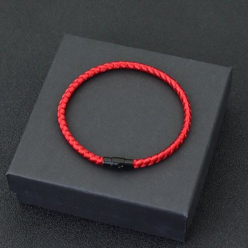Red lucky string classic - red,