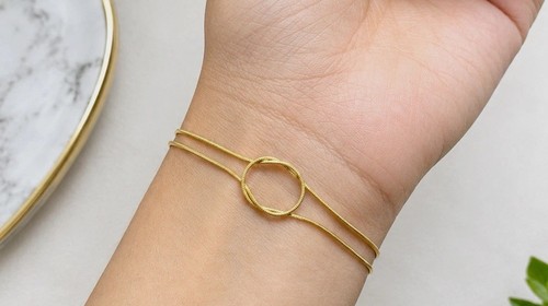 Gold tone double - double, strand